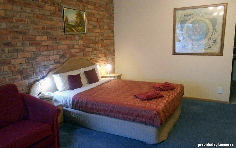 Pines Country Club Motor Inn Shepparton Eksteriør bilde