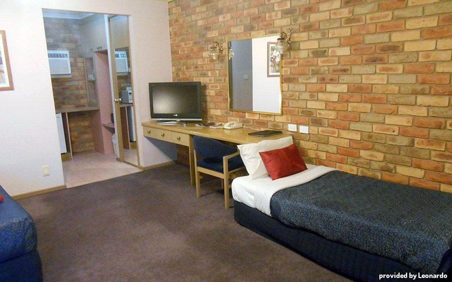Pines Country Club Motor Inn Shepparton Eksteriør bilde