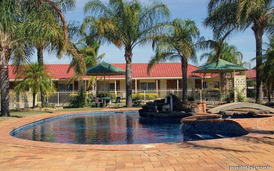 Pines Country Club Motor Inn Shepparton Eksteriør bilde