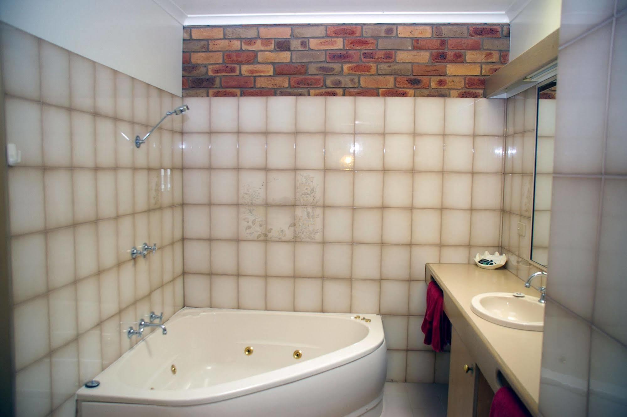 Pines Country Club Motor Inn Shepparton Eksteriør bilde